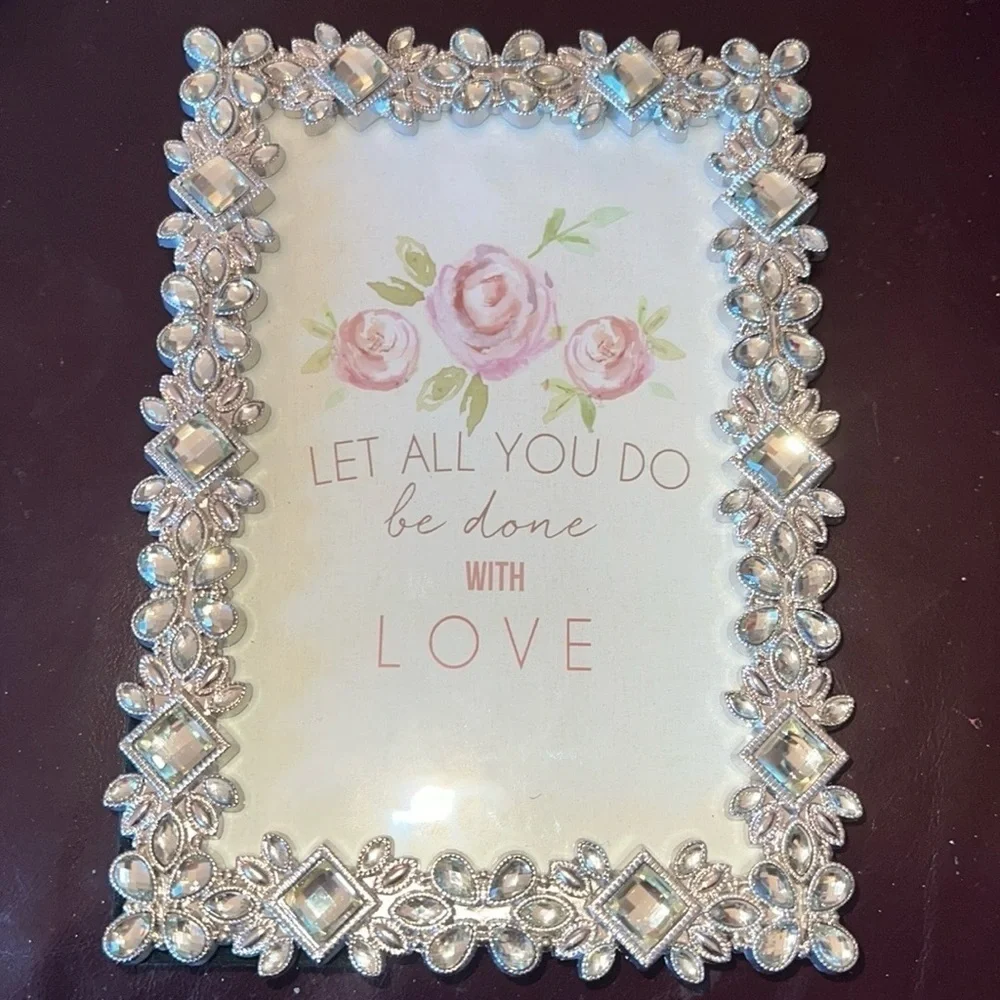 Luxe Collection Picture Photo 4 x 6 Frame NEW with Tags Silver Clear Crystals